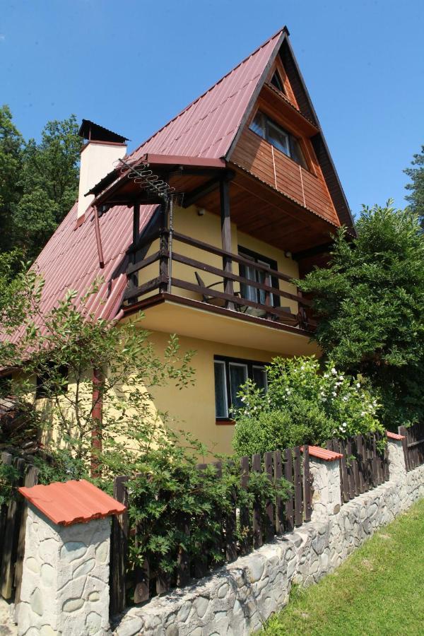 Domek Caloroczny Tresna Agata Exterior photo
